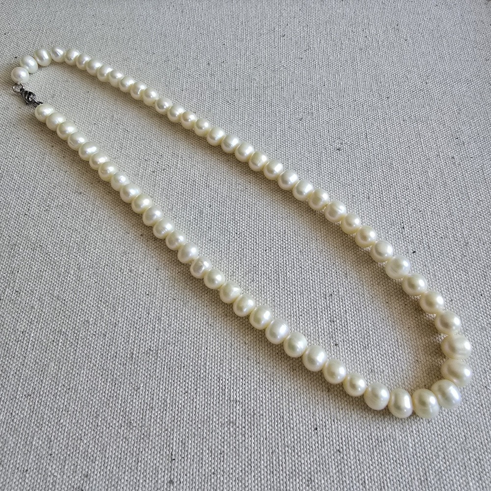 17" White Freshwater Pearl Necklace – 925 Sterling Silver Clasp, Classic Strand - Picture 4 of 11